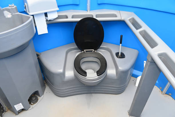 Best Portable Toilet Rental for Emergency Services in Waterloo, IL